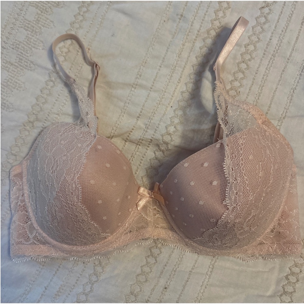 Jessica Simpson Light Pink Lace Lightly Lined‎ Balconette Underwire Bra, 36C